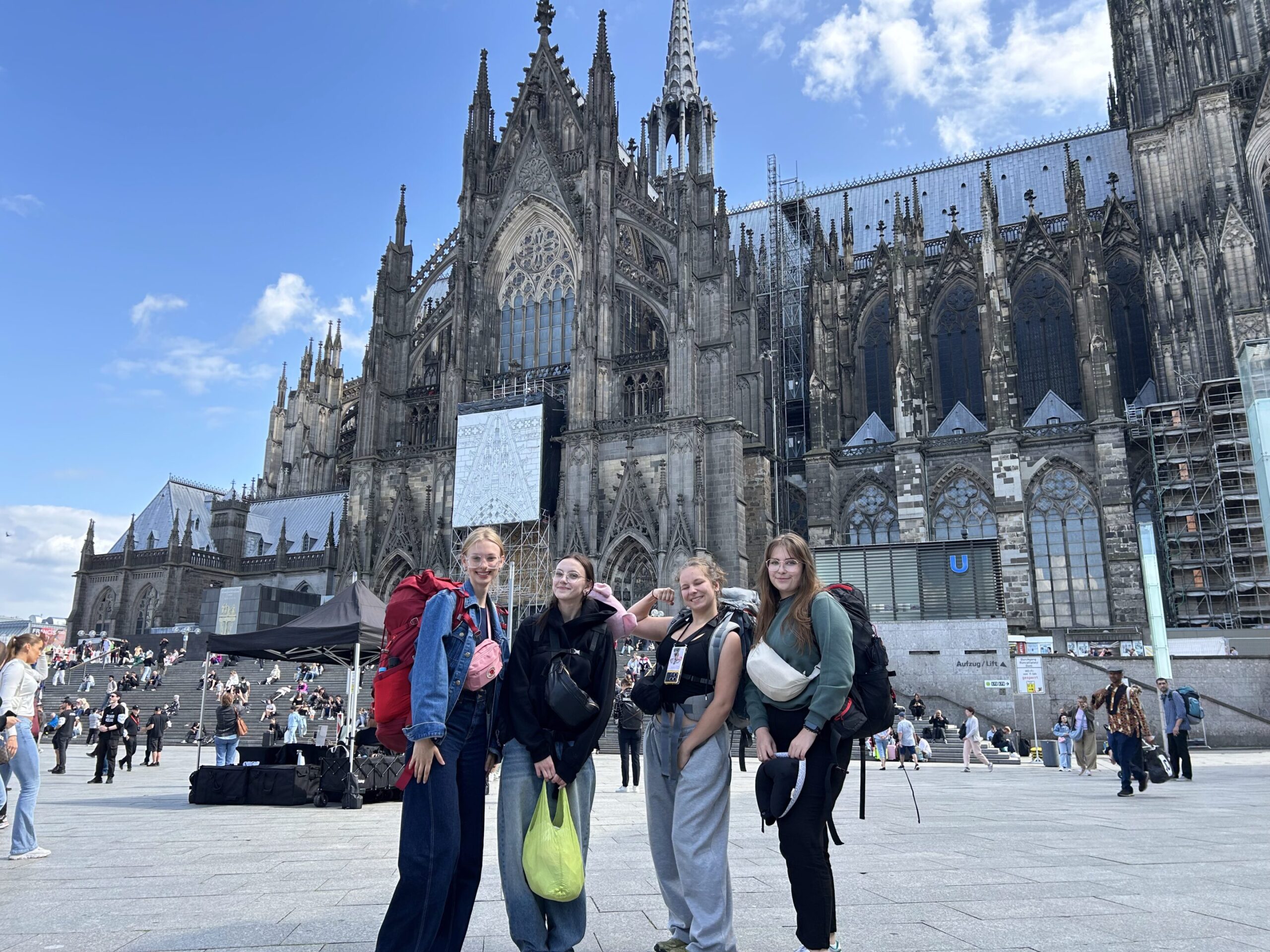 Europe express group 9